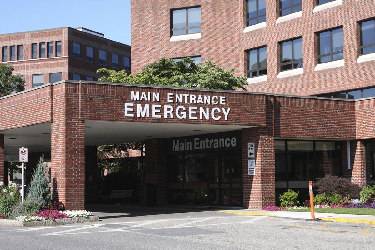 Hospital emergency entrance 